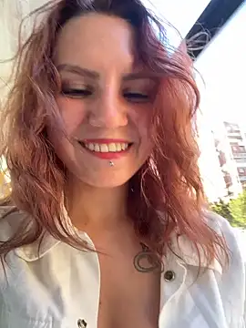 Snapshot of -stray-cat- chatting on 07.16.26 -stray-cat- online show from 07.16.26