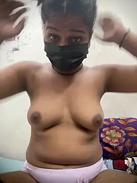 Snapshot of Kiransingh51 chatting on 07.15.26 Kiransingh51 online show from 07.15.26