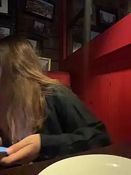 Snapshot of aitana__magic chatting on 07.15.26 aitana magic online show from 07.15.26