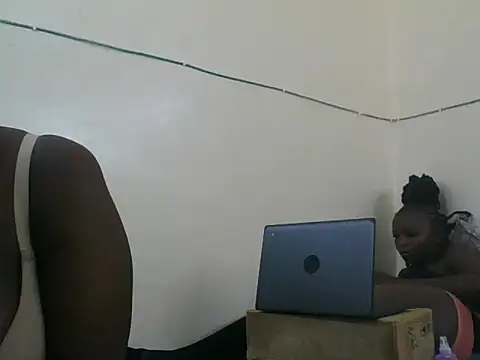 ebony snack online show from 07.25.26