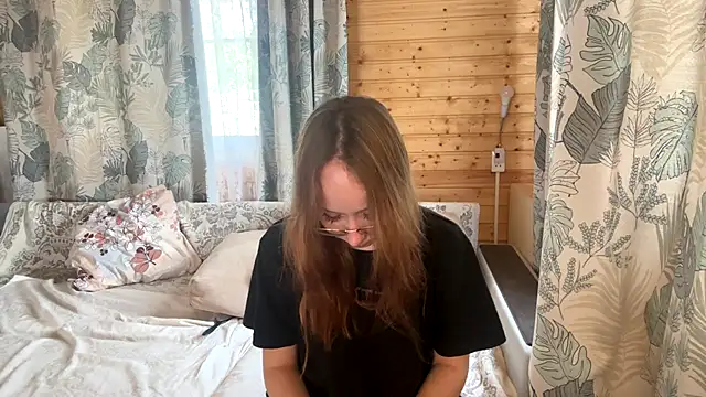 Maxine X online show from 07.29.26