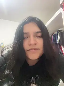 petitelatino online show from 07.12.26