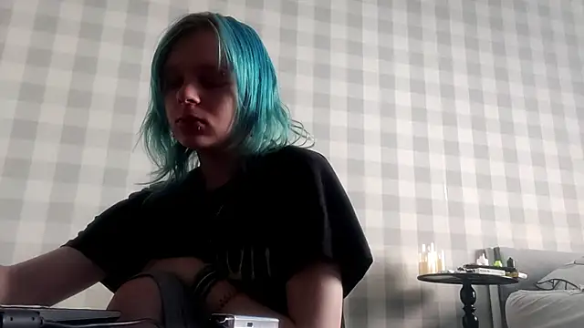 Snapshot of ZolaCoonradt chatting on 07.20.26 ZolaCoonradt online show from 07.20.26