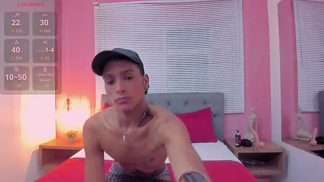 Snapshot of andres_hot9 chatting on 07.29.26 andres hot9 online show from 07.29.26