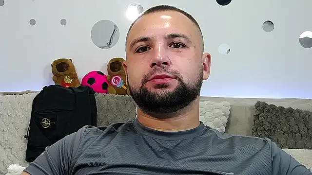 Snapshot of liam_studd chatting on 07.17.26 liam studd online show from 07.17.26