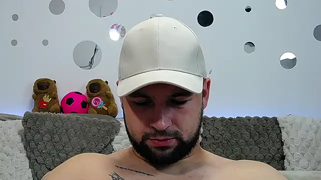 Snapshot of liam_studd chatting on 07.22.26 liam studd online show from 07.22.26