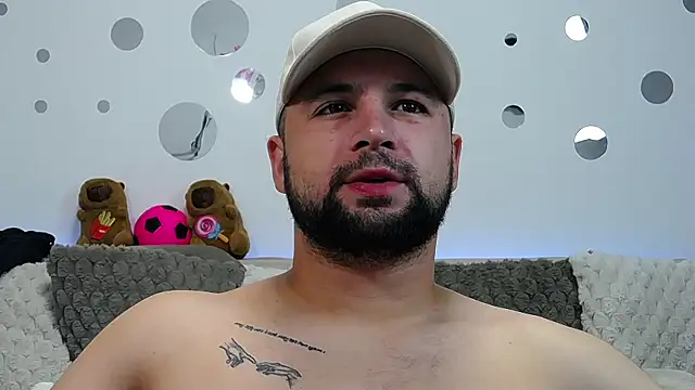 Snapshot of liam_studd chatting on 07.23.26 liam studd online show from 07.23.26