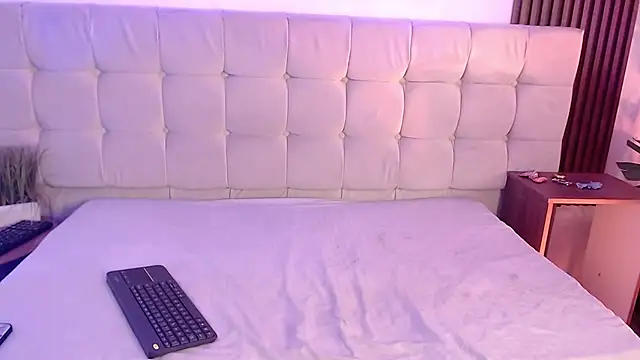 honeyy ass online show from 07.25.26