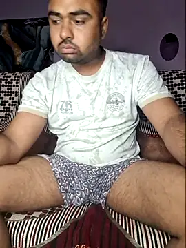 Snapshot of Hotanamikasharma chatting on 07.14.26 Hotanamikasharma online show from 07.14.26