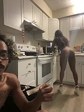 peachxpatron98 online show from 07.21.26