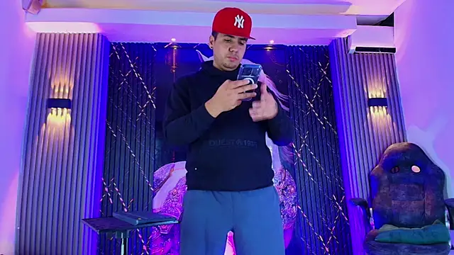 Snapshot of Iam_Josue- chatting on 07.19.26 Iam Josue- online show from 07.19.26