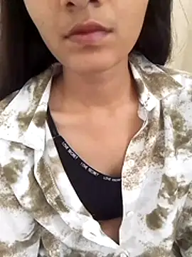 nadiya khan  online show from 07.12.26