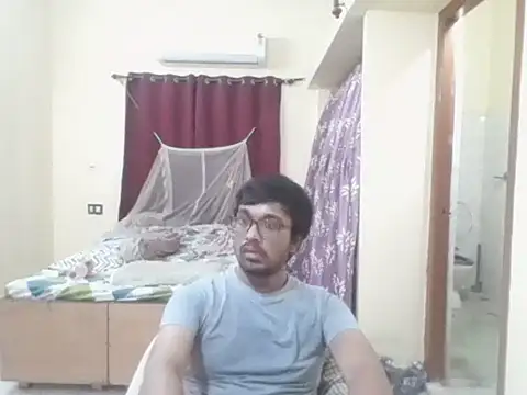 decent person 001 online show from 08.08.26