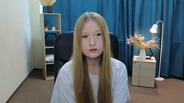 LashondaBloemer online show from 07.04.26