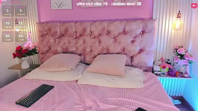  Megganrose  online show from 07.18.26