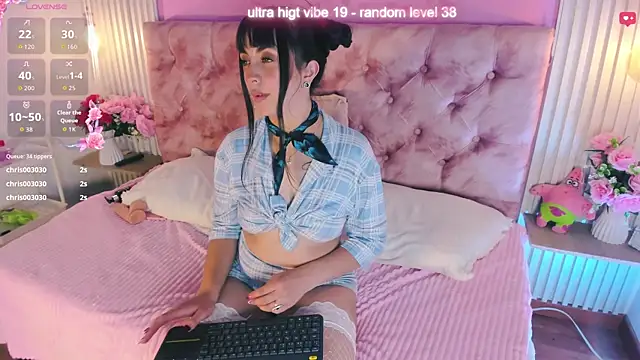  Megganrose  online show from 07.28.26