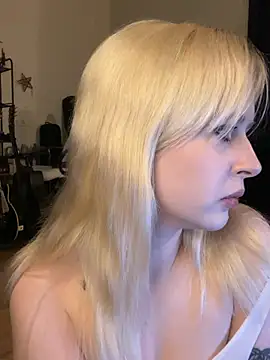 viviennedoll online show from 07.10.26