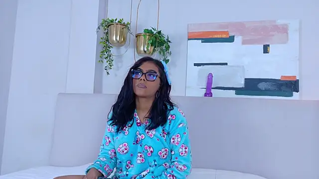 MikaellaFoxx online show from 08.04.26