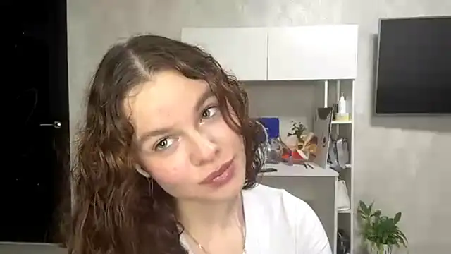 Snapshot of Nebula_Veratti chatting on 07.15.26 Nebula Veratti online show from 07.15.26