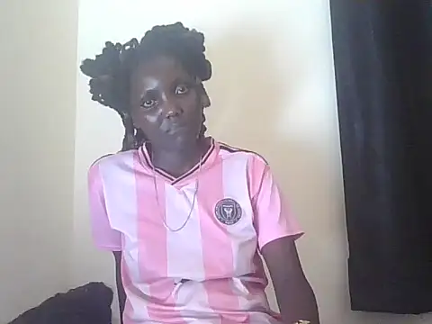 Snapshot of Black_beautygirlll chatting on 07.05.26 Black beautygirlll online show from 07.05.26