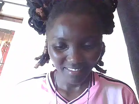 Snapshot of Black_beautygirlll chatting on 07.14.26 Black beautygirlll online show from 07.14.26
