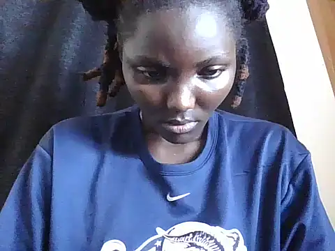 Snapshot of Black_beautygirlll chatting on 07.17.26 Black beautygirlll online show from 07.17.26