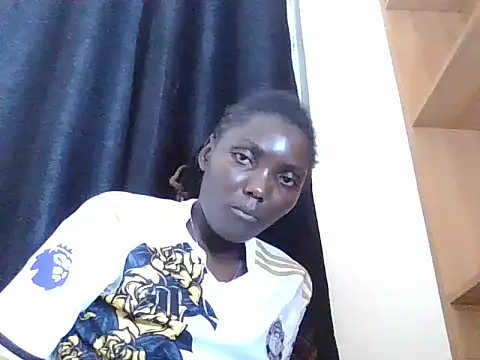Snapshot of Black_beautygirlll chatting on 07.29.26 Black beautygirlll online show from 07.29.26