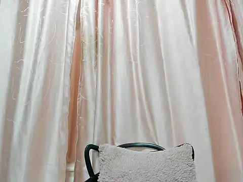 Sophie Time online show from 07.09.26