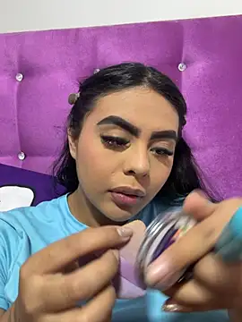 Aylin Fox online show from 07.17.26