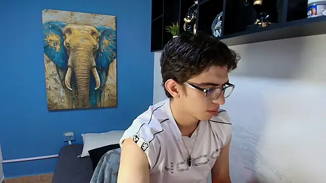 Snapshot of ADAM_CUMS chatting on 07.28.26 ADAM CUMS online show from 07.28.26