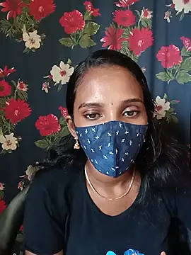 Snapshot of Tamil_Soloqueen_001 chatting on 07.07.26 Tamil Soloqueen 001 online show from 07.07.26