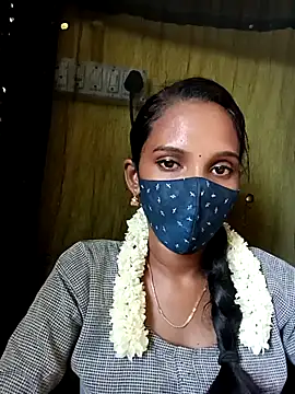 Snapshot of Tamil_Soloqueen_001 chatting on 07.11.26 Tamil Soloqueen 001 online show from 07.11.26