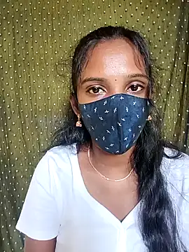 Snapshot of Tamil_Soloqueen_001 chatting on 07.18.26 Tamil Soloqueen 001 online show from 07.18.26
