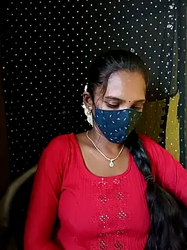 Snapshot of Tamil_Soloqueen_001 chatting on 07.24.26 Tamil Soloqueen 001 online show from 07.24.26
