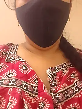 Snapshot of arushi9490 chatting on 07.19.26 arushi9490 online show from 07.19.26