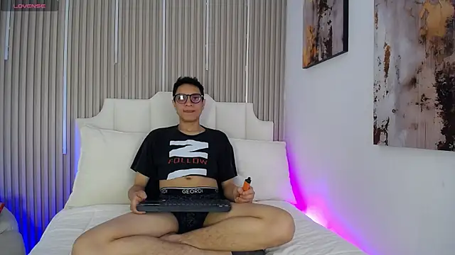 Daniel Sterling online show from 07.16.26
