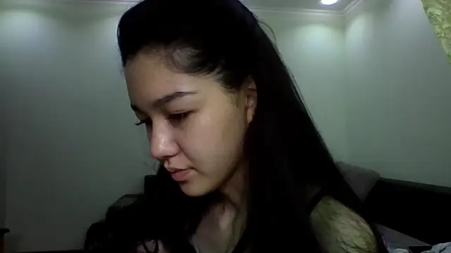 Snapshot of MintyMuse chatting on 07.23.26 MintyMuse online show from 07.23.26