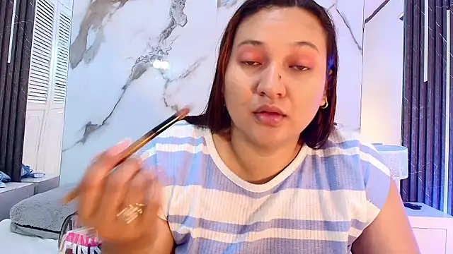 Honey-Hips online show from 07.11.26