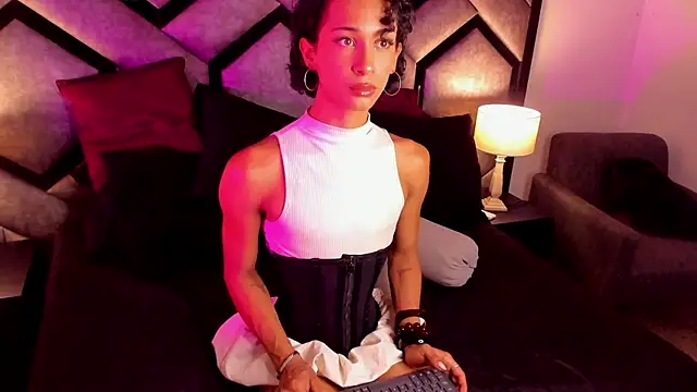 MilanDuval online show from 07.17.26