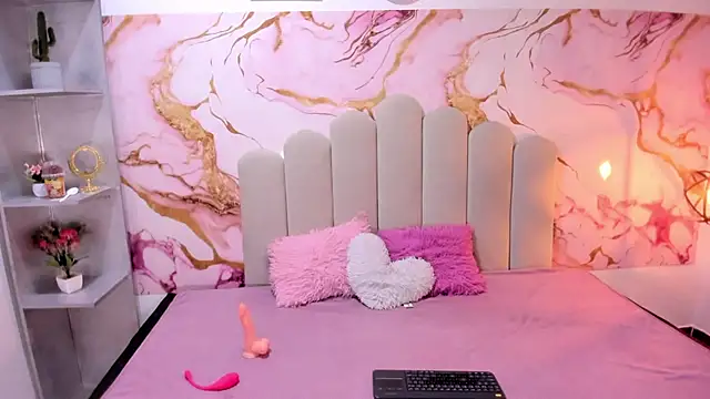 SweettDreamm online show from 07.25.26