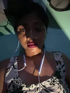 Snapshot of Miss-puhu chatting on 07.06.26 Miss-puhu online show from 07.06.26