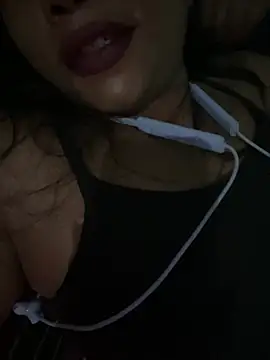 Snapshot of Miss-puhu chatting on 07.11.26 Miss-puhu online show from 07.11.26