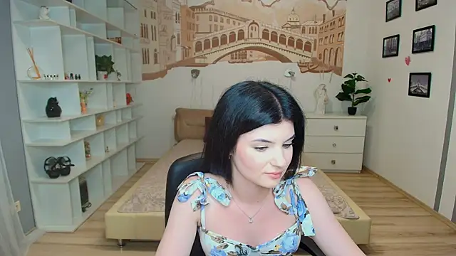 Snapshot of AnnaYount chatting on 07.17.26 AnnaYount online show from 07.17.26