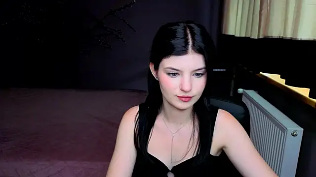 Snapshot of AnnaYount chatting on 07.24.26 AnnaYount online show from 07.24.26