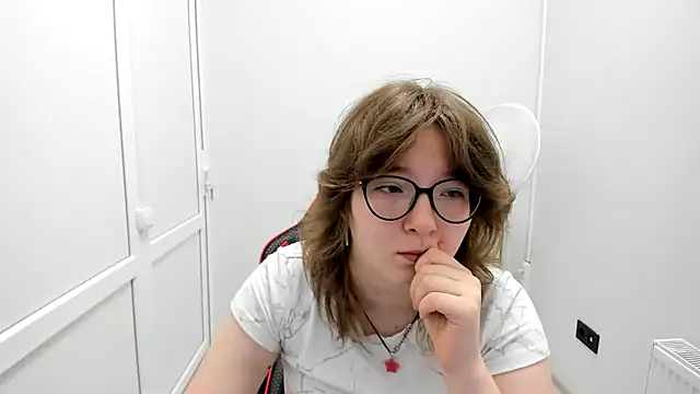 HachiYume online show from 07.21.26