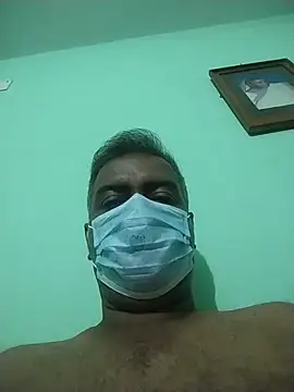 Snapshot of daddy_small_dick chatting on 07.24.26 daddy small dick online show from 07.24.26