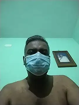 Snapshot of daddy_small_dick chatting on 07.27.26 daddy small dick online show from 07.27.26