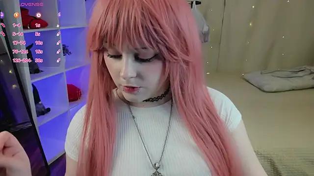Snapshot of Blossom_Anna chatting on 07.13.26 Blossom Anna online show from 07.13.26