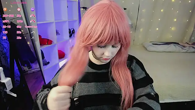 Snapshot of Blossom_Anna chatting on 07.17.26 Blossom Anna online show from 07.17.26