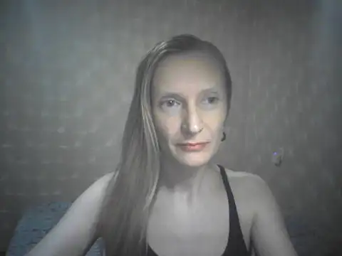 Snapshot of LunaBelle2 chatting on 07.21.26 LunaBelle2 online show from 07.21.26